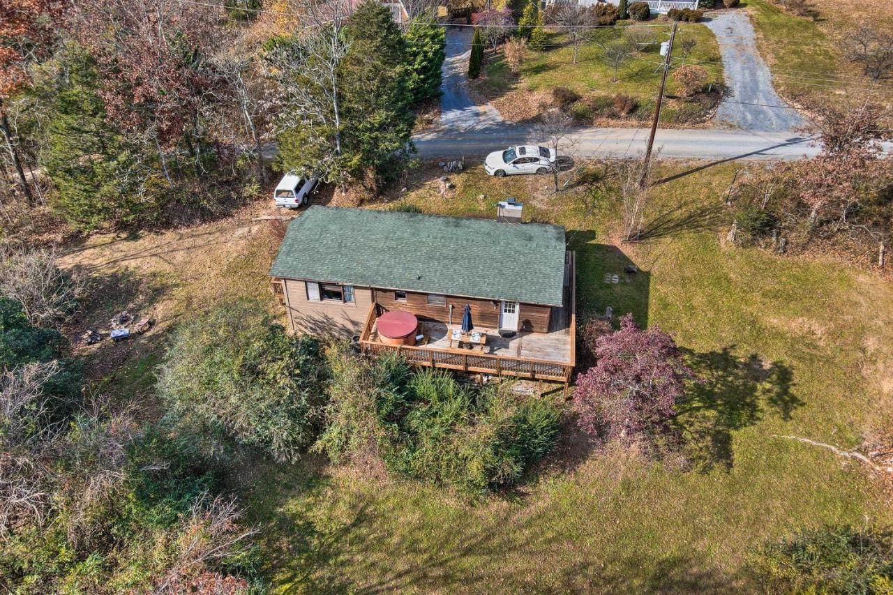 Villa Calming Shenandoah Valley Cabin With Hot Tub! à Luray Extérieur photo